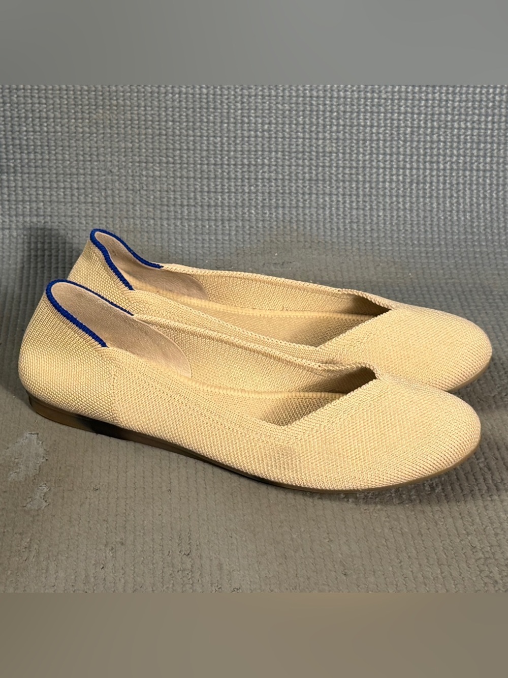 Rothy's Women's The Flat Ecru Natural Creamy Beige Closed Toe Shoes Size 6.5